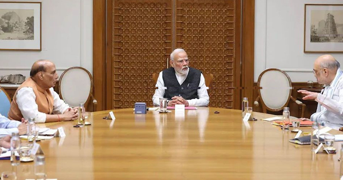 মন্ত্রিসভার সঙ্গে ফের বৈঠকে মোদি: পাকিস্তানের বিরুদ্ধে পদক্ষেপে এলো সিদ্ধান্ত