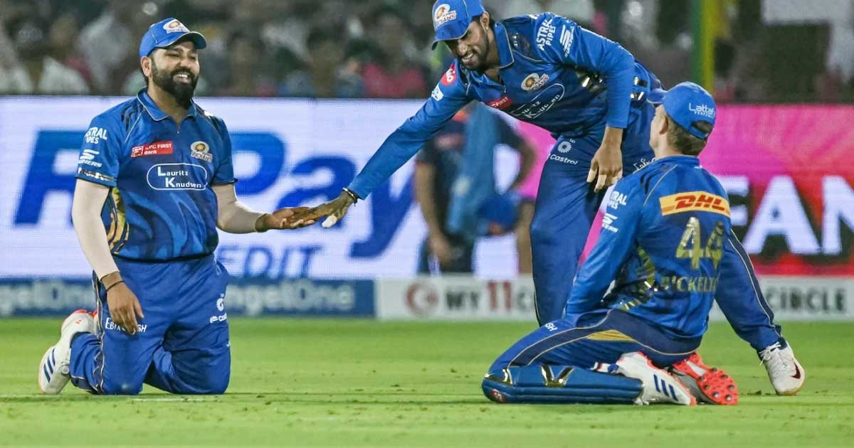 রাজস্থানকে হারিয়ে টানা ৬ জয়ে শীর্ষে মুম্বাই