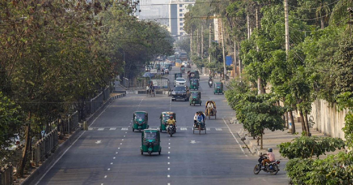 ছুটিতেও ঢাকার বাতাস অস্বাস্থ্যকর