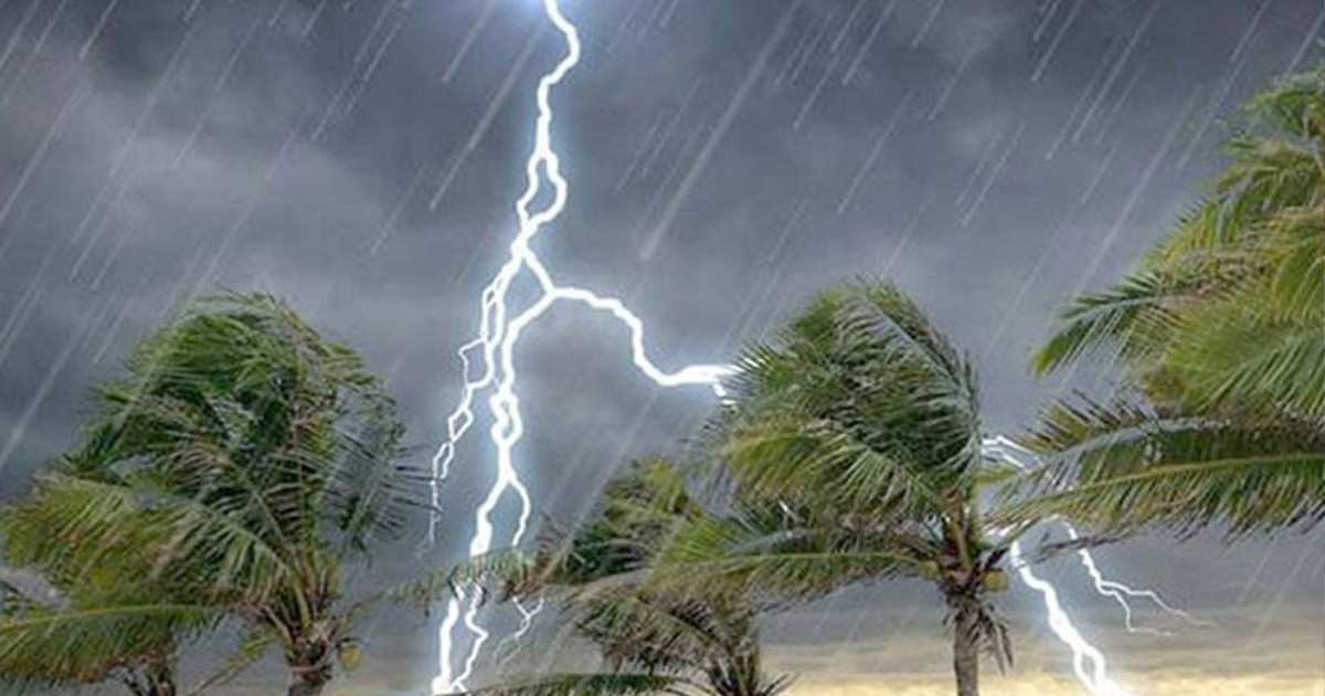 ৩ বিভাগে বজ্রসহ বৃষ্টির আভাস, সারা দেশে বাড়তে পারে দিনের তাপমাত্রা