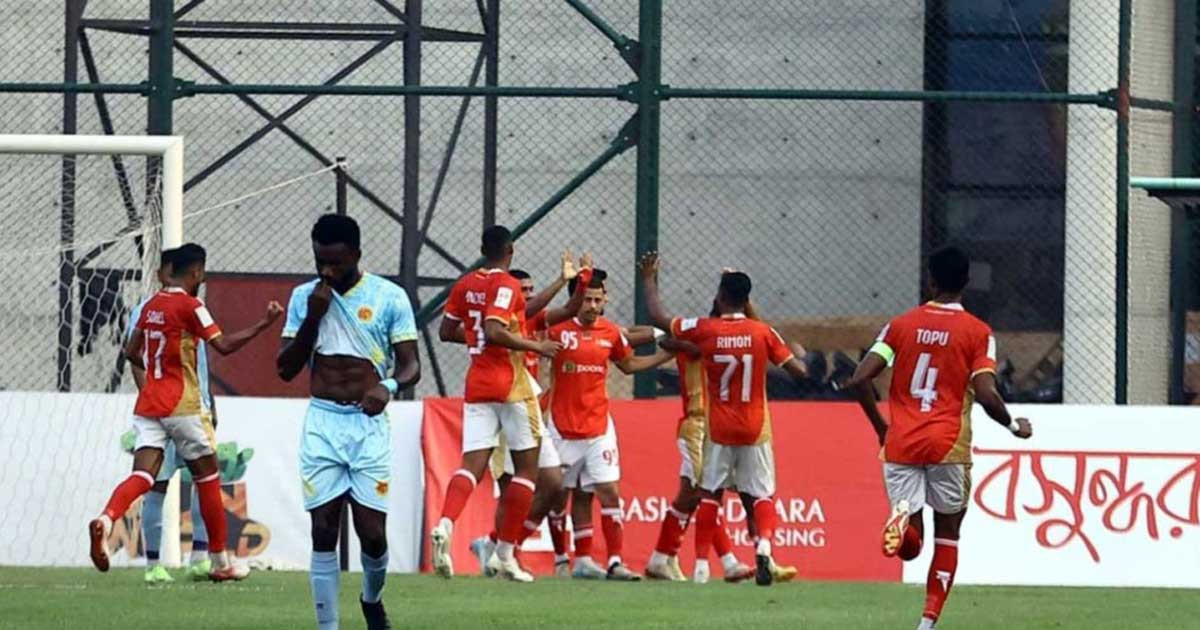 আবাহনীকে ২-০ গোলে হারাল বসুন্ধরা কিংস