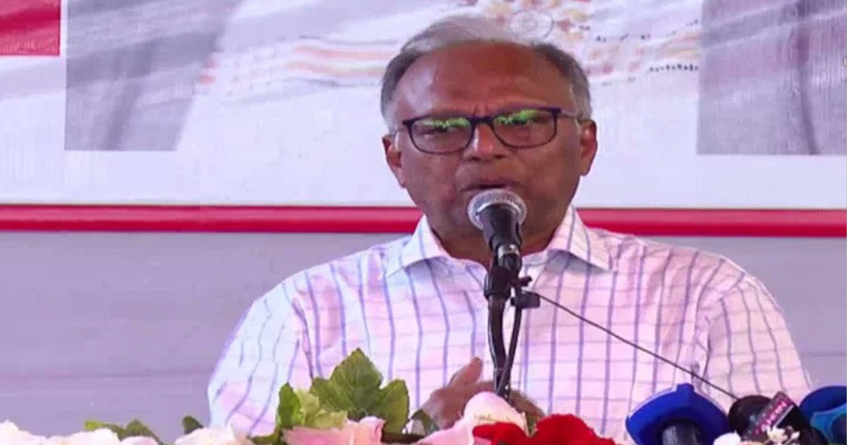 শাপলা চত্বরে ‘গণহত্যা’র ঘটনায় শেখ হাসিনার বিরুদ্ধে মামলার আহ্বান মাহমুদুর রহমানের