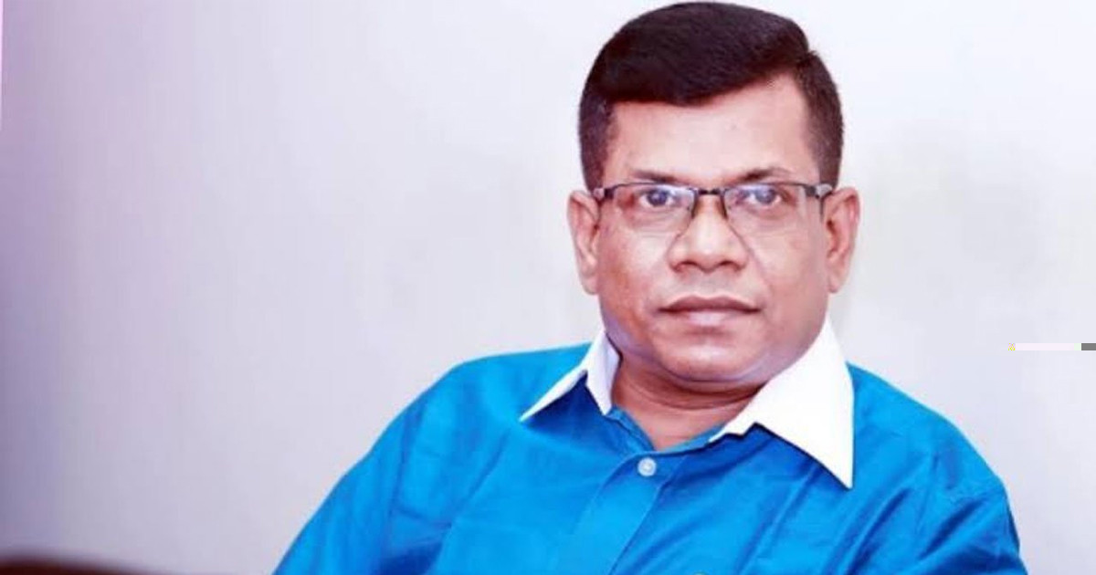 সপরিবার অ্যাকাউন্ট জব্দে ব্যবসায়ীরা কিংকর্তব্যবিমূঢ়