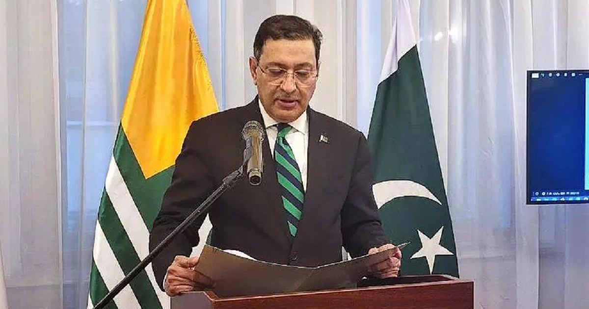 ‘পারমাণবিকসহ পূর্ণ শক্তি প্রয়োগ হবে’ রাশিয়ায় জানালেন পাক রাষ্ট্রদূত