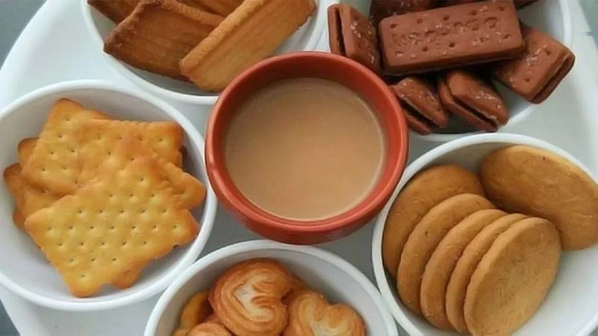 চায়ের সঙ্গে বিস্কুট খাওয়া ভালো নাকি ক্ষতি