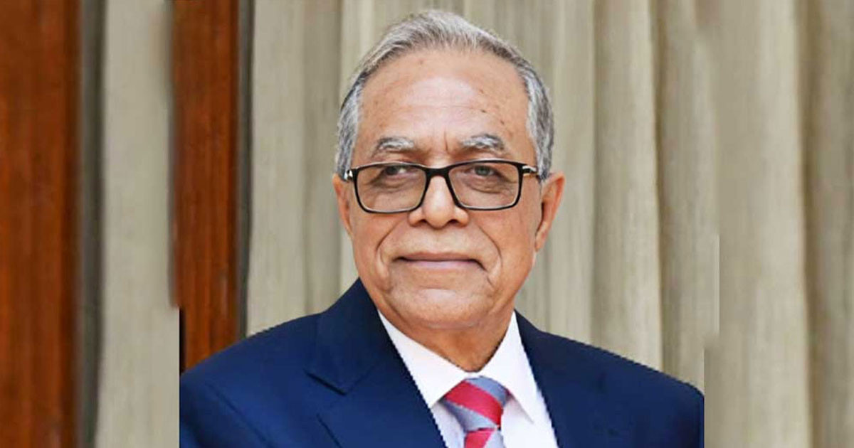 মধ্যরাতে দেশ ছাড়লেন আবদুল হামিদ