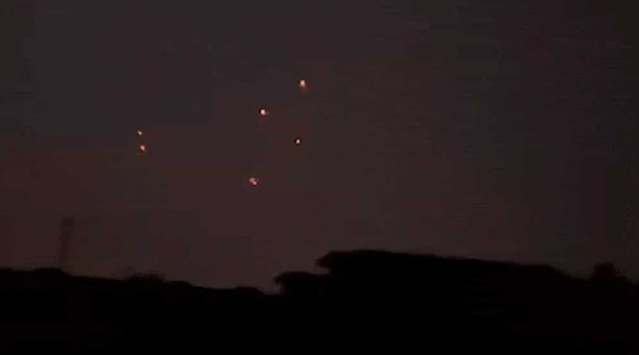 এবার পাকিস্তানের লাহোরে ভারতের হামলা