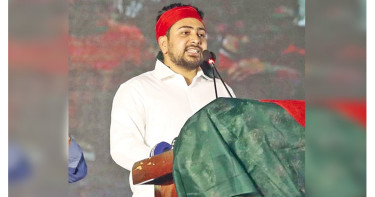 দ্রুত সিদ্ধান্ত না এলে আবারও ‘মার্চ টু ঢাকা’: নাহিদ ইসলাম