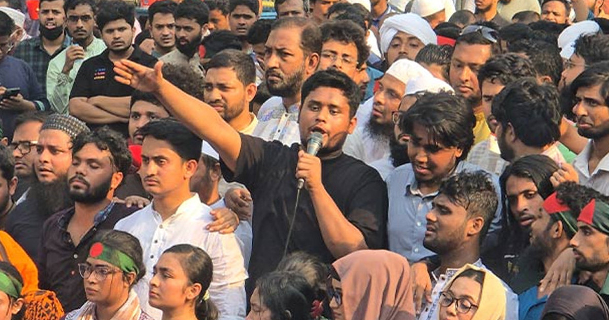 আমি যদি ঘোষণা না-ও দিই, নিষিদ্ধের আগে রাজপথ ছাড়বেন না: হাসনাত