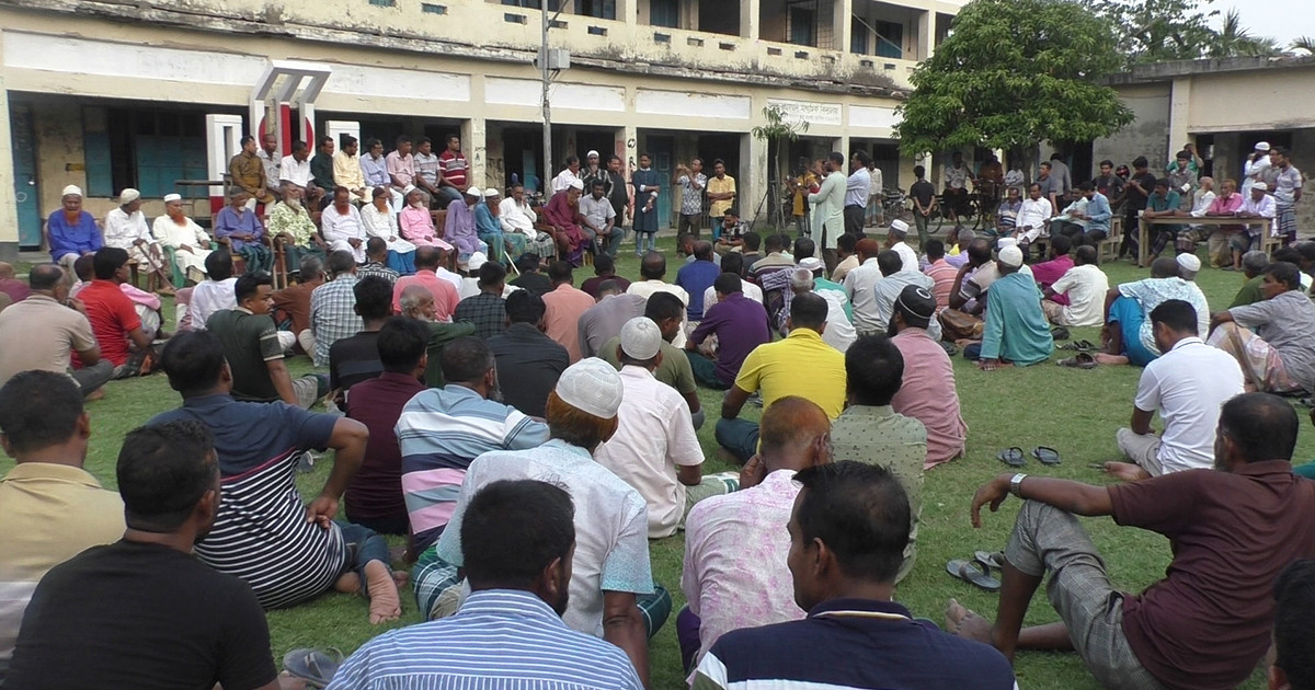 নড়াইলে মাদক-সন্ত্রাসের বিরুদ্ধে একাট্টা গ্রামবাসী