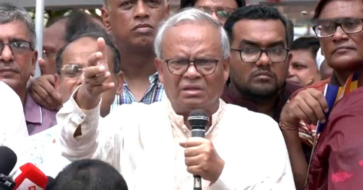 ফ্যাসিবাদের প্রতিনিধি আবদুল হামিদের লাল পাসপোর্ট বাতিল হয়নি: রিজভী
