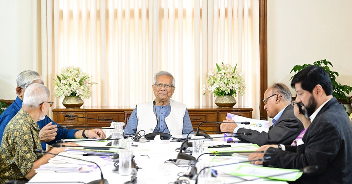 পুঁজিবাজার পরিস্থিতি উন্নয়নে প্রধান উপদেষ্টার ৫ নির্দেশনা