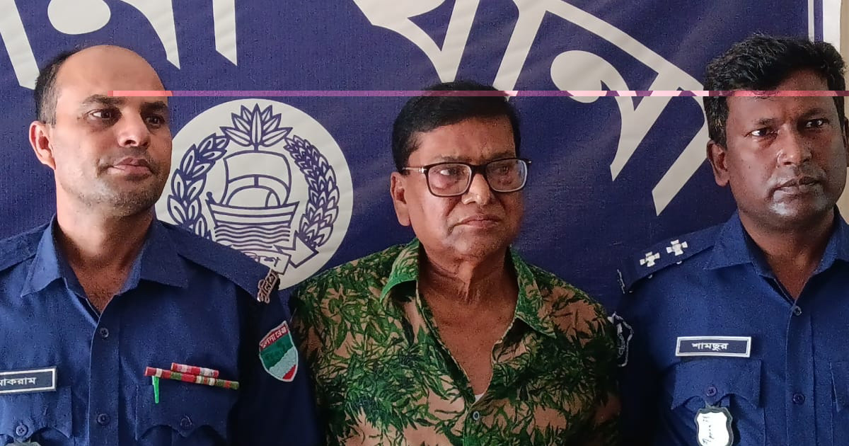 ভারতে যাওয়ার পথে আওয়ামী নেতা গ্রেপ্তার