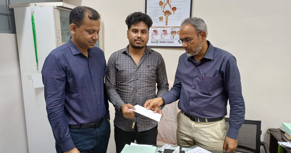 ৫ আগস্ট গুলিবিদ্ধ তরুণ সালমানের পাশে তারেক রহমান