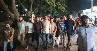 আ. লীগের কার্যক্রম নিষিদ্ধের খবরে জাহাঙ্গীরনগরে আনন্দ মিছিল