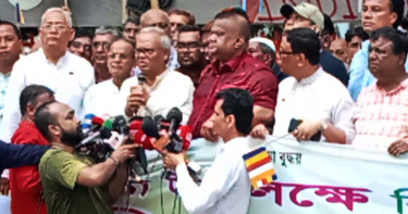 সম্প্রদায়ের নামে রাজনীতি ও কাঁদা ছোড়াছুড়ি বন্ধ না হলে দেশে শান্তি আসবে না: রিজভী