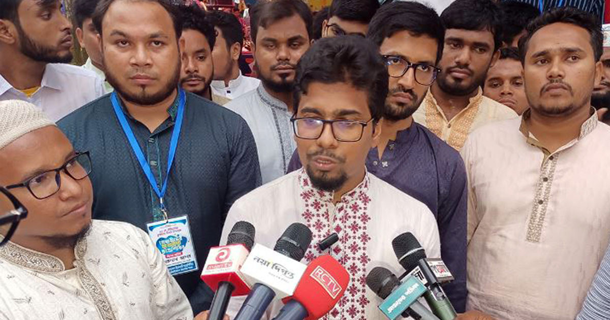 উপদেষ্টা মাহফুজের ফেসবুক পোস্ট নিয়ে যা বললেন ছাত্রশিবির সেক্রেটারি