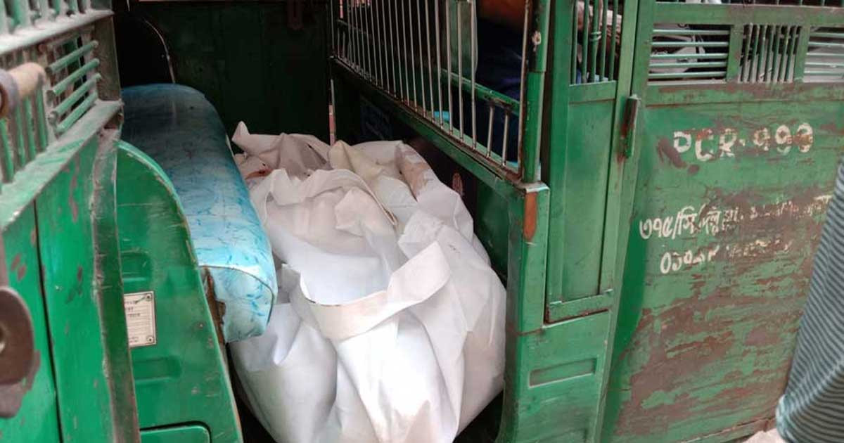অ্যাম্বুলেন্স ভাড়ার সামর্থ্য নেই, নিথর রোজাকে নেয়া হলো অটোরিকশায়