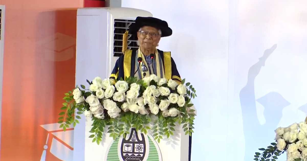 অর্থনীতি বিদ্যা শুরু করতে হয় মানুষকে দিয়ে, ব্যবসা দিয়ে নয়: প্রধান উপদেষ্টা