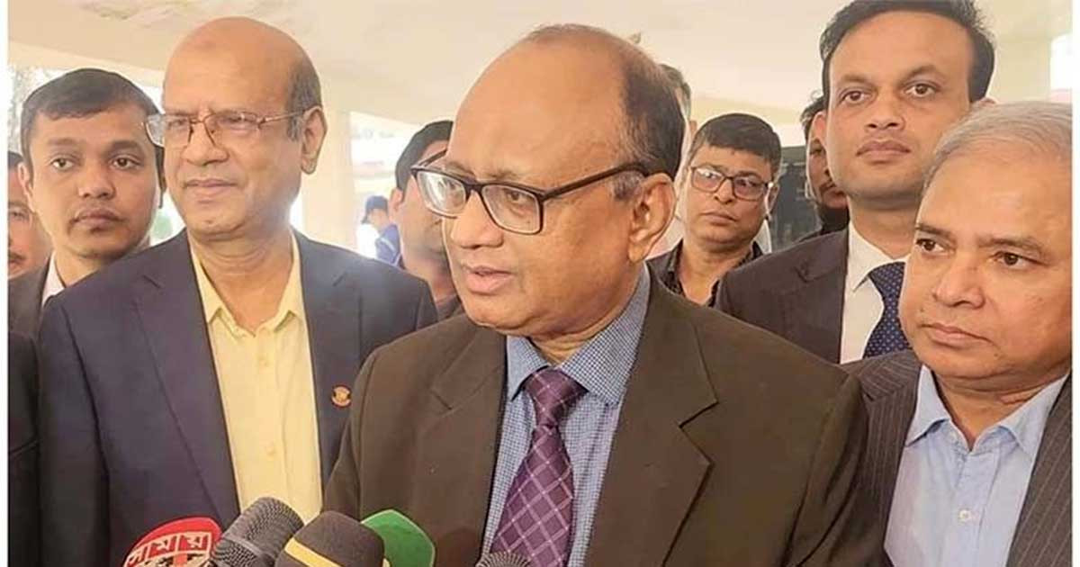 শেখ হাসিনাকে যে উপায়ে ফেরানো সম্ভব, জানালেন দুদক চেয়ারম্যান