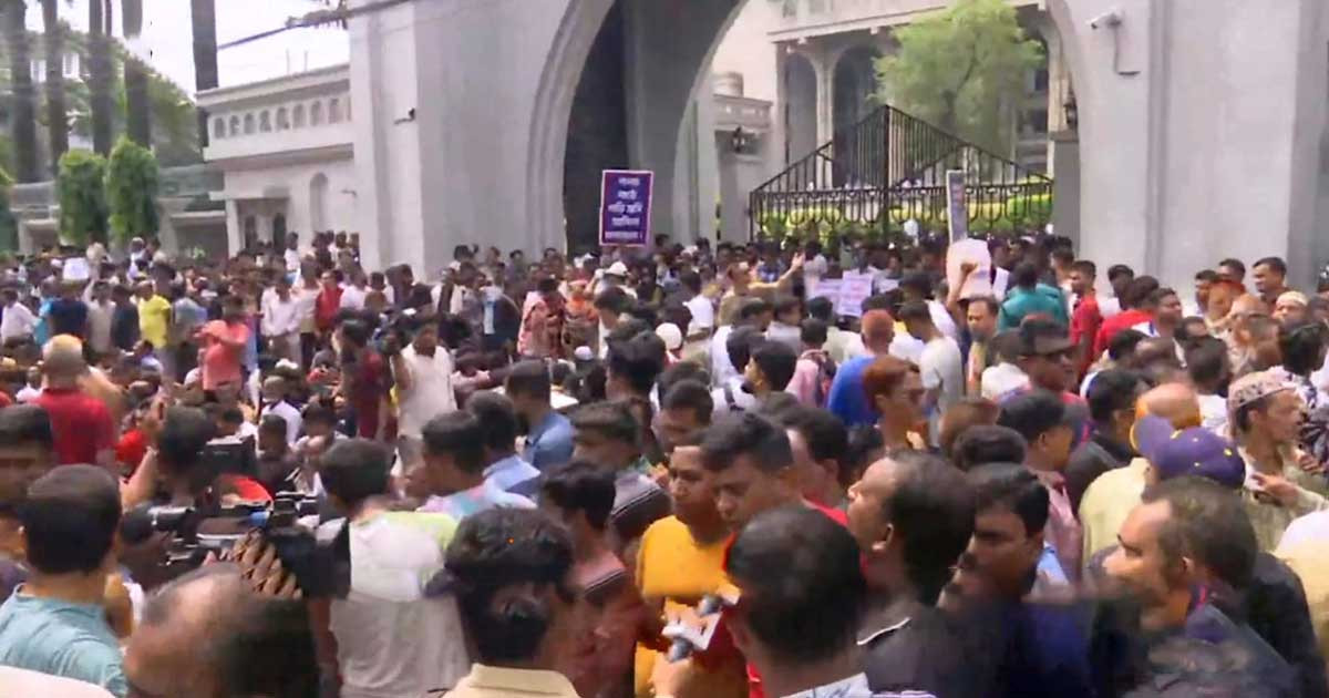 ইশরাক শপথ না পড়া পর্যন্ত অবস্থান থেকে নড়বেন না তারা