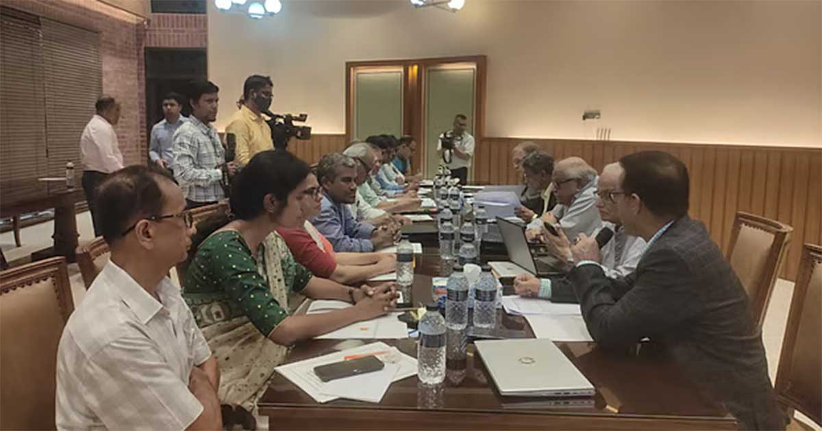 ঐকমত্য গঠনে রাজনৈতিক দলগুলোর ভূমিকা চাইলেন আলী রীয়াজ
