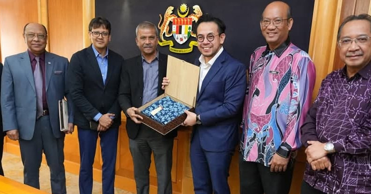 মালয়েশিয়া যেতে চাওয়া কর্মীদের সুখবর দিলেন প্রবাসী কল্যাণ উপদেষ্টা