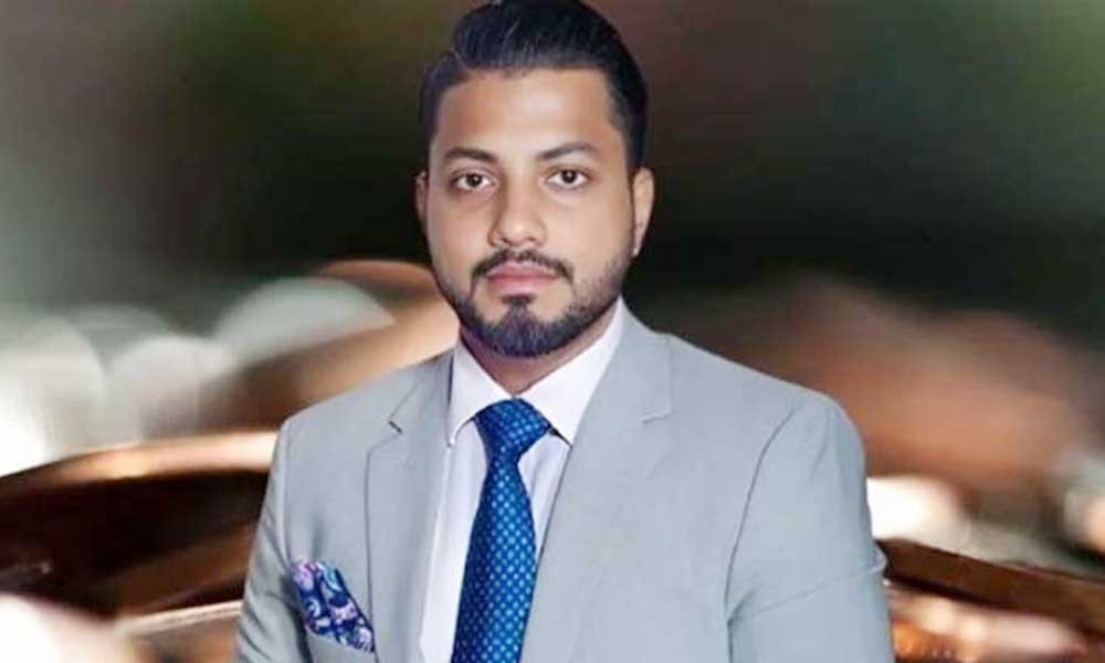 ক্ষোভে ফুঁসছেন সমর্থকরা, সরকার দেখছে আইনি জটিলতা