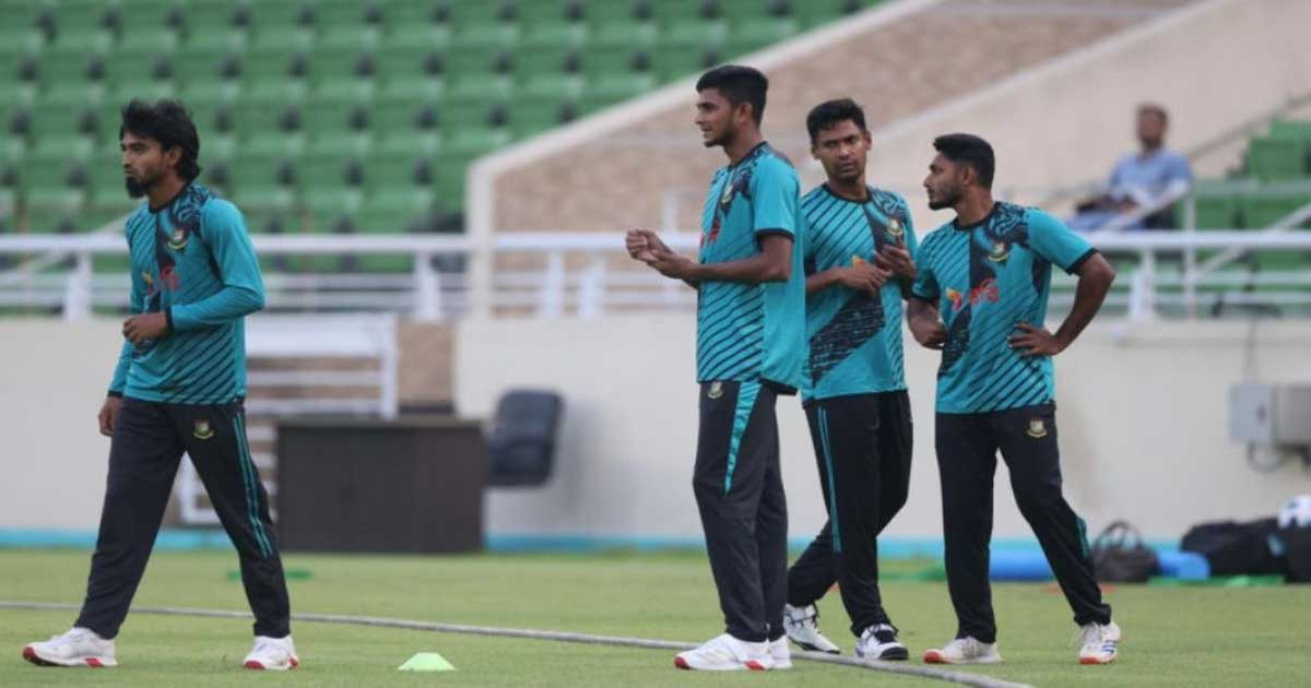 আমিরাতের বিপক্ষে কাল মাঠে নামবে বাংলাদেশ, স্কোয়াডে আছনে যারা