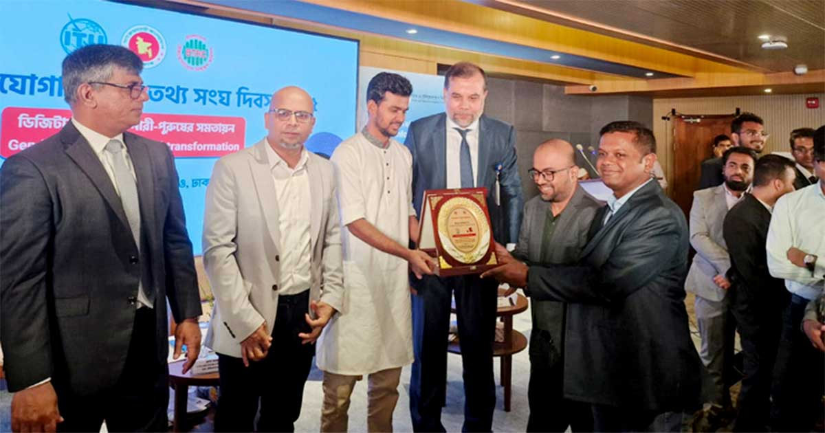 ডিজিটাইজেশনের মাধ্যমে দুর্নীতি কমিয়ে আনা সম্ভব: আসিফ মাহমুদ