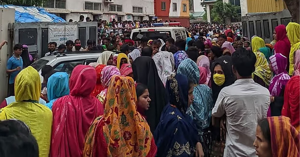 কলের পানি পানে অসুস্থ অর্ধশতাধিক শ্রমিক, কারখানা ছুটি
