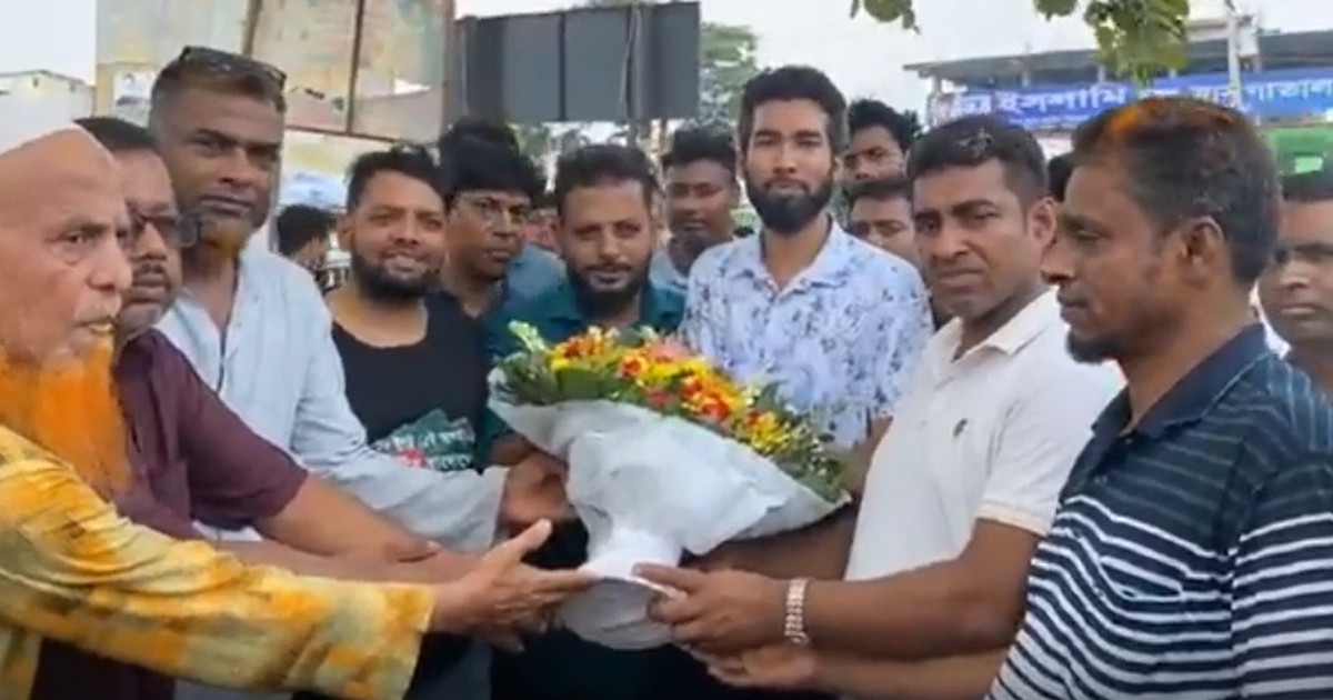 এনসিপিতে যোগ দিয়ে গণঅভ্যুত্থান নিয়ে যা জানালেন আ. লীগ নেতা