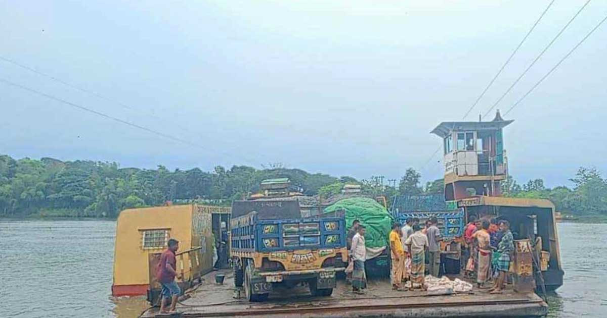 চন্দ্রঘোনা-রাইখালী রুটে ফেরি চলাচল শুরু