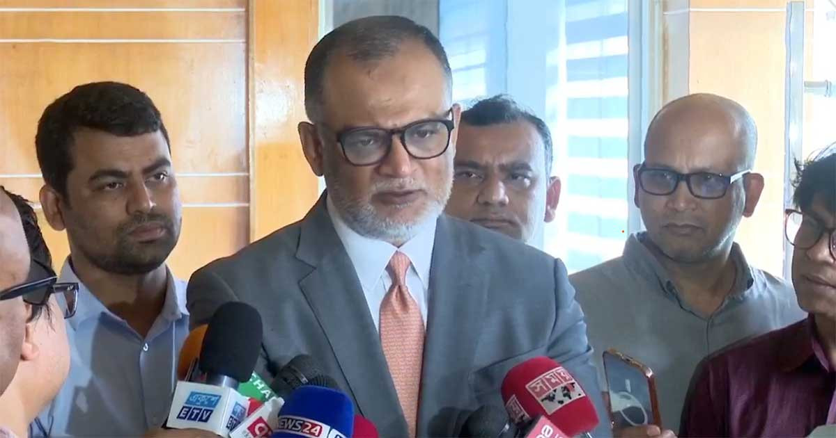 স্থলপথে ভারতের পণ্য নেয়া বন্ধে আনুষ্ঠানিকভাবে অবগত নয় বাংলাদেশ