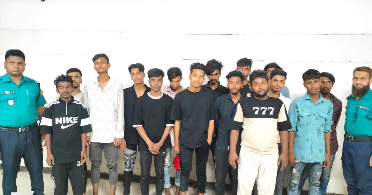 মোহাম্মদপুরে পুলিশের বিশেষ অভিযানে গ্রেপ্তার ১৫