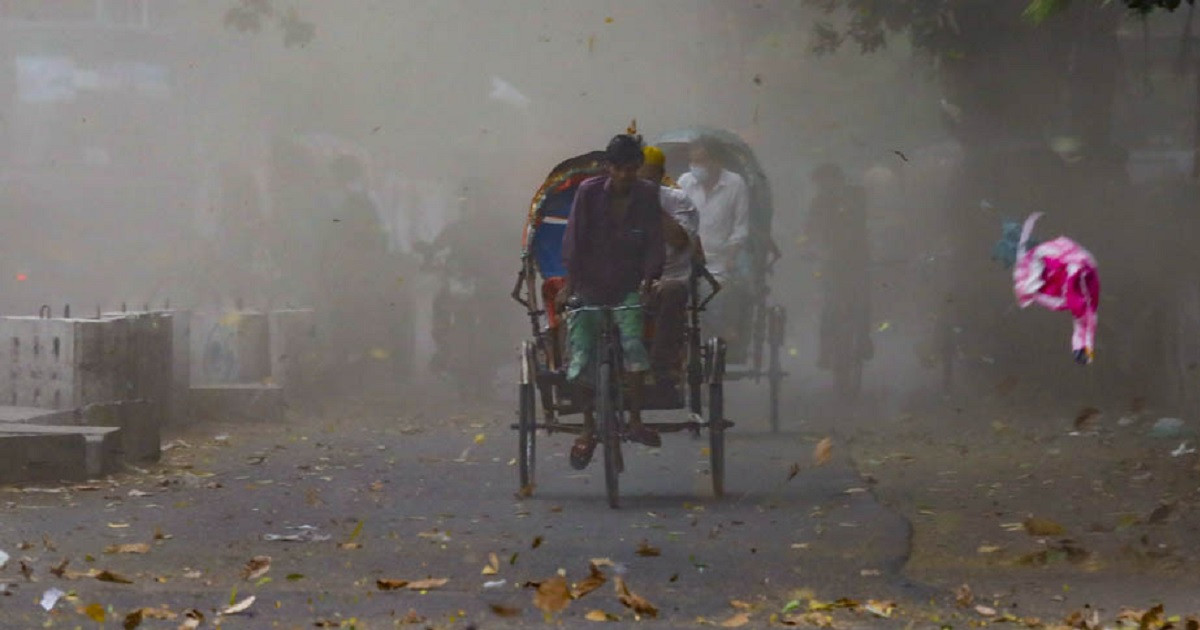 কালবৈশাখীসহ প্রচুর বজ্রপাতের আশঙ্কা ১৬ জেলায়