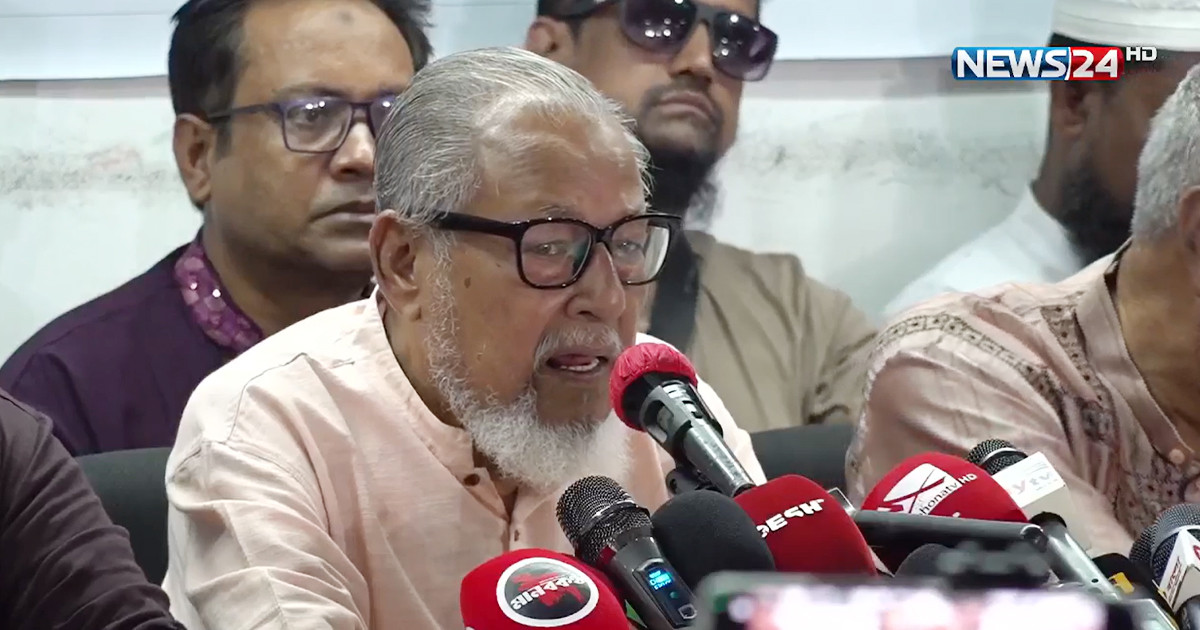 আমরা বেঁচে থাকতে আ. লীগের পুনর্বাসন হবে না: নজরুল ইসলাম খান