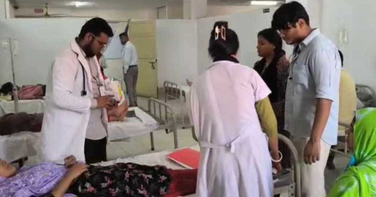 পানি পান করে হাসপাতালে পোশাক কারখানার শতাধিক শ্রমিক