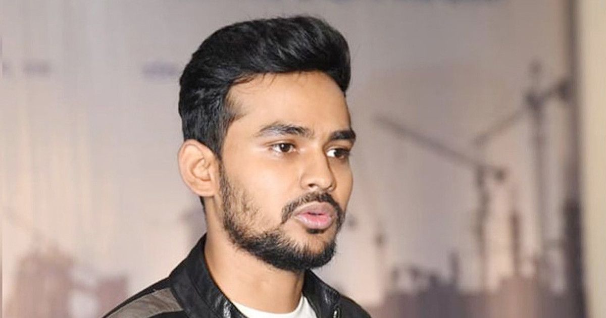 ‘জটিলতা’ কাটলে ইশরাককে শপথ পড়াতে সমস্যা নেই: আসিফ মাহমুদ