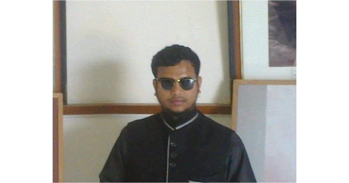 তালগাছ থেকে পড়ে ইমামের মৃত্যু