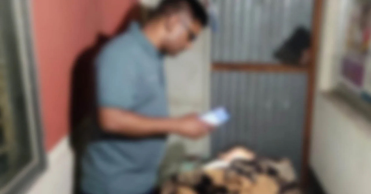 স্ত্রীকে হত্যা করে দুই সন্তান নিয়ে পালিয়ে গেলেন স্বামী