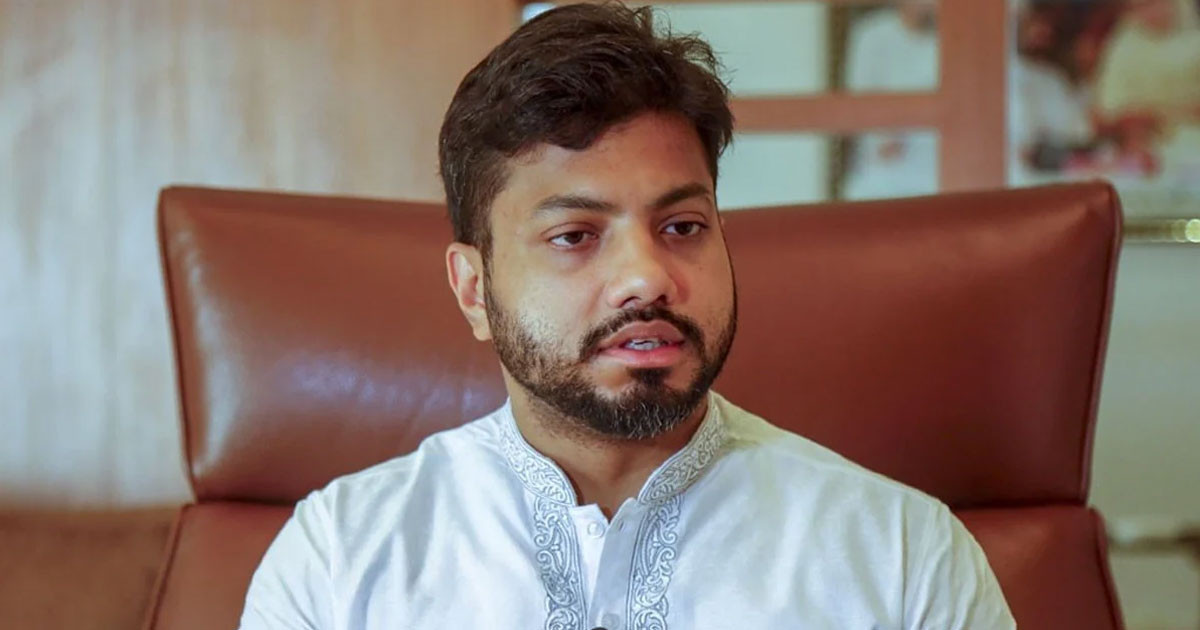 দুই উপদেষ্টার পদত্যাগ চাইলেন ইশরাক