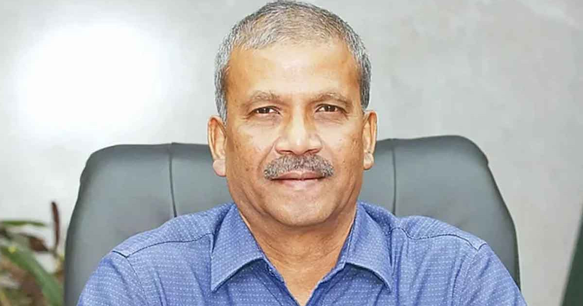 মাহবুব মোরশেদের পোস্ট শেয়ার করে যে বার্তা দিলেন আসিফ নজরুল