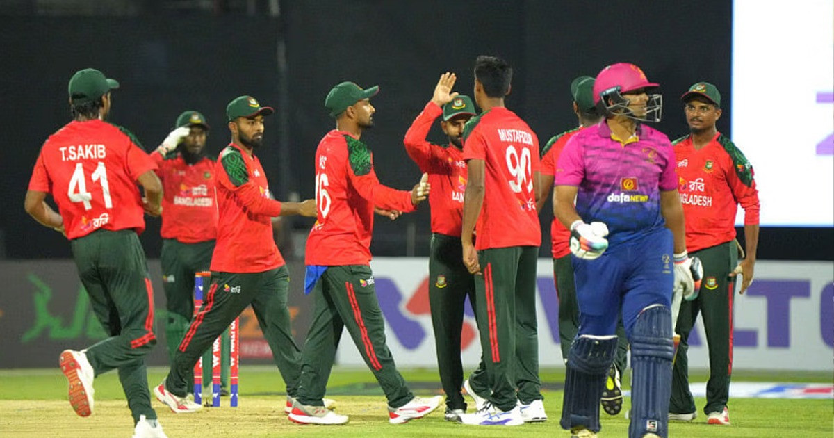 ক্রিকেটে লজ্জার দুই বিশ্বরেকর্ড গড়ল বাংলাদেশ
