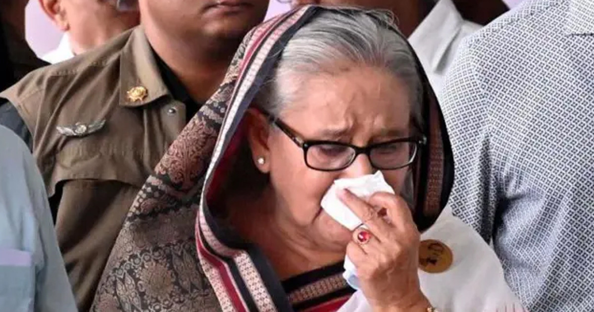 হাসিনার নির্বাচনি হলফনামায় গরমিল: ব্যবস্থা নিতে ইসিকে দুদকের চিঠি