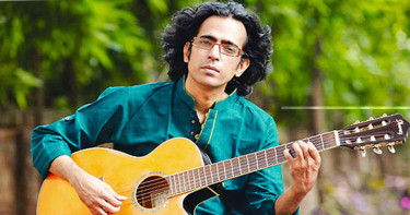 আগুন! স্ত্রী–সন্তানসহ প্রাণে বাঁচলেন বাপ্পা