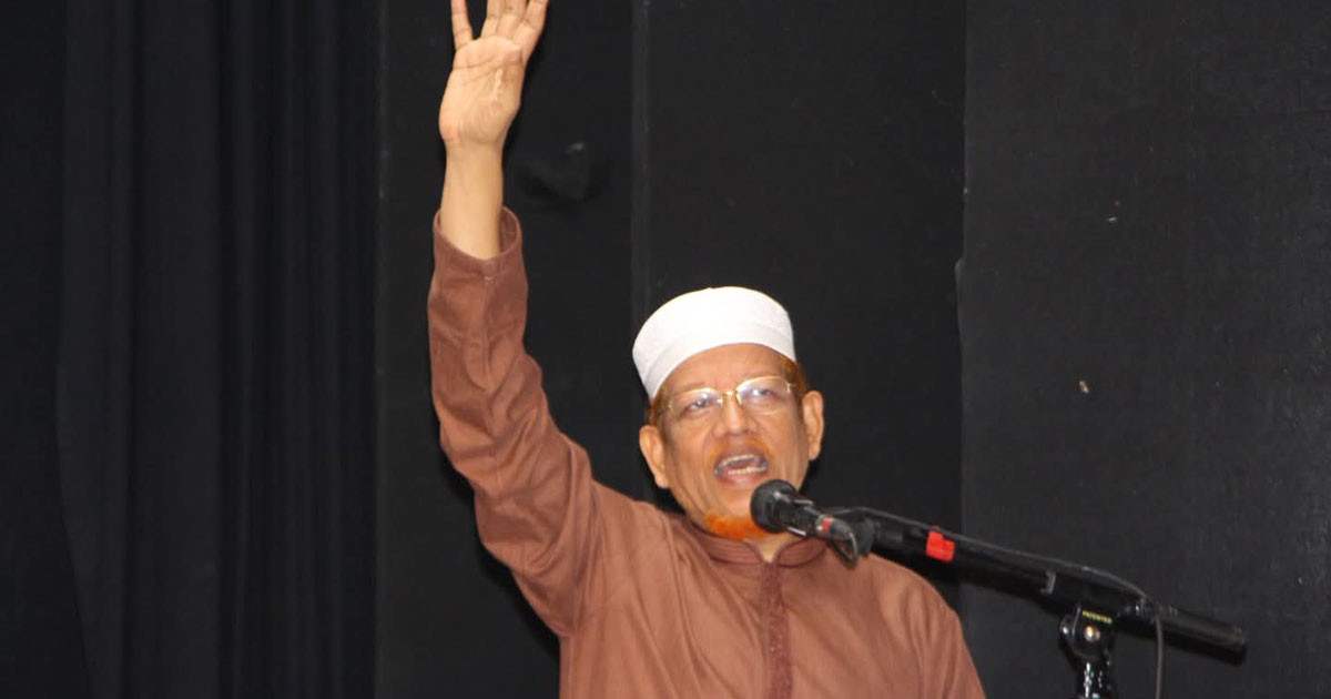 পেশীশক্তি, কালো টাকা ও সন্ত্রাসমুক্ত করে নির্বাচন দিতে হবে: হামিদুর রহমান আযাদ