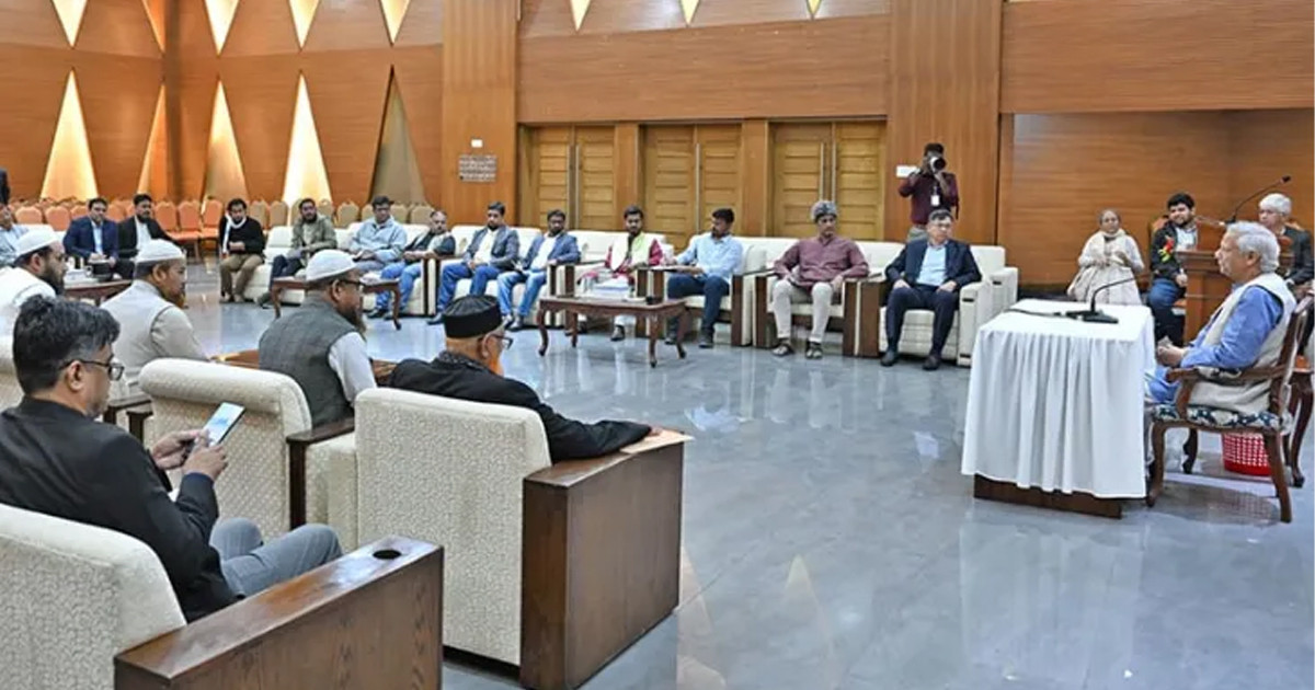 চলমান পরিস্থিতি নিয়ে আলোচনায় বিকেলে যমুনায় সর্বদলীয় বৈঠক