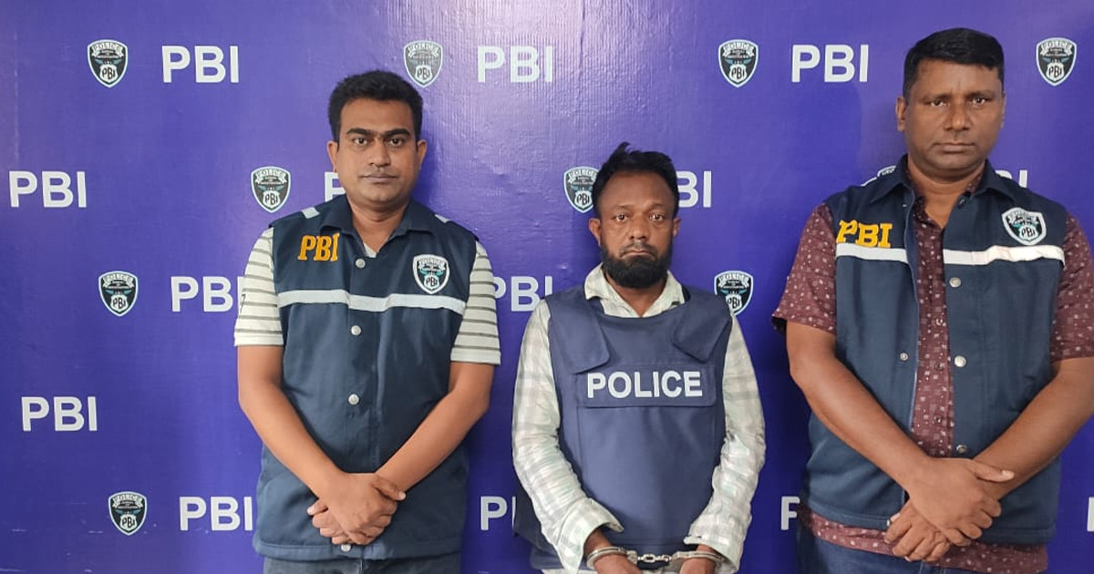 স্ত্রীকে শ্বাসরোধে হত্যা, তালা লাগিয়ে পালায় কসাই শিপন