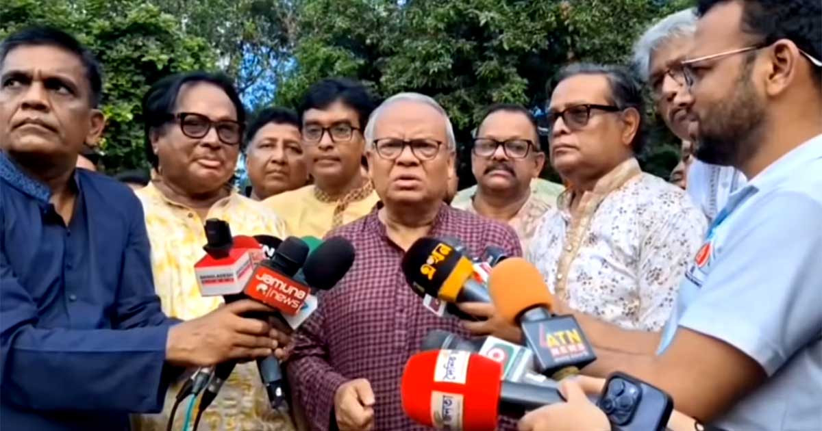 ‘নির্দিষ্ট সময়ে নির্বাচন চাওয়া কী মহাপাপ?’